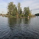 Traum Am Wasser - Romantische Erholung In Berlin