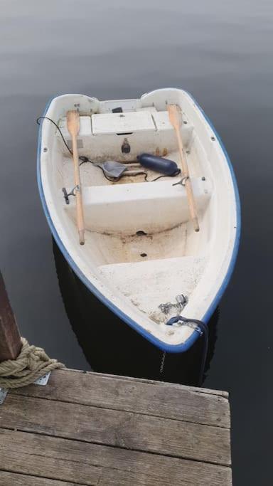 Traum Am Wasser - Romantische Erholung In Botel