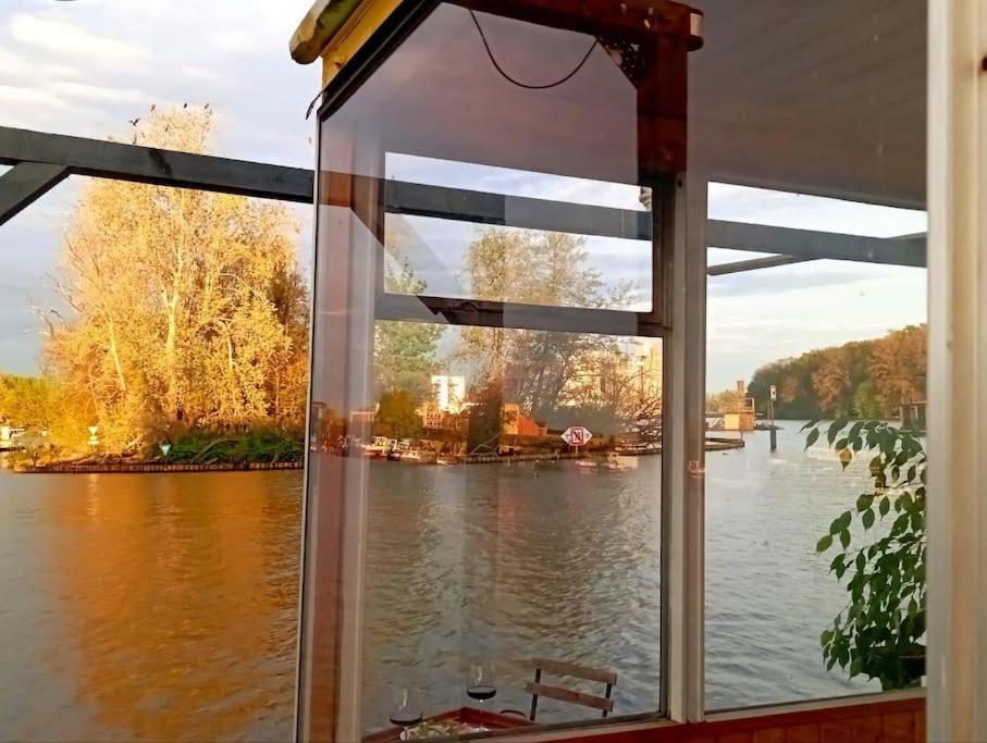 Traum Am Wasser - Romantische Erholung In *