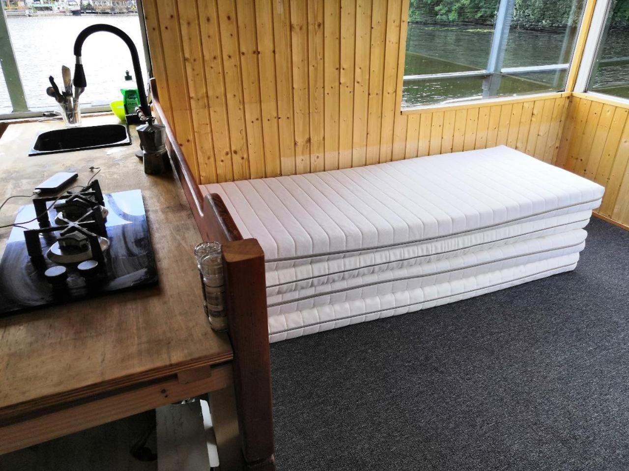 Traum Am Wasser - Romantische Erholung In Botel *